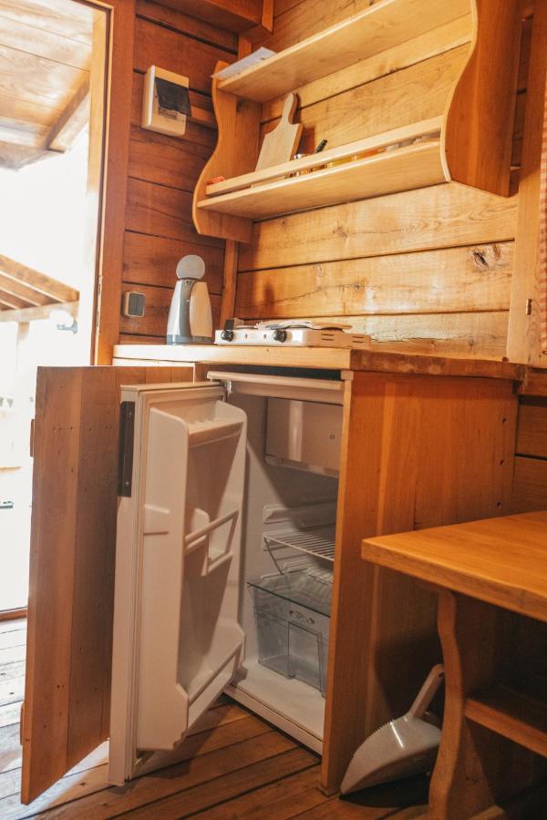 River Huts Zrmanja أوبروفاتش المظهر الخارجي الصورة
